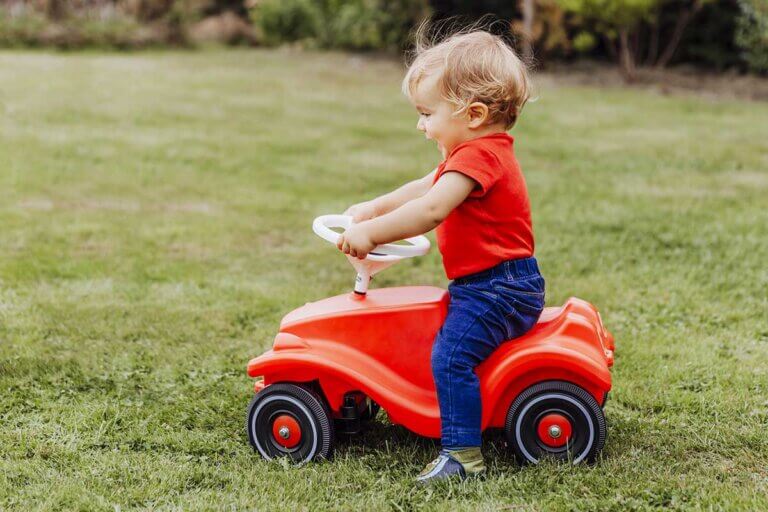 bobby car