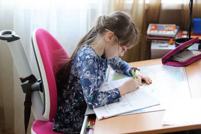 chaise de bureau pour enfants