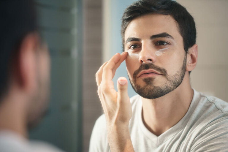 crème contour des yeux