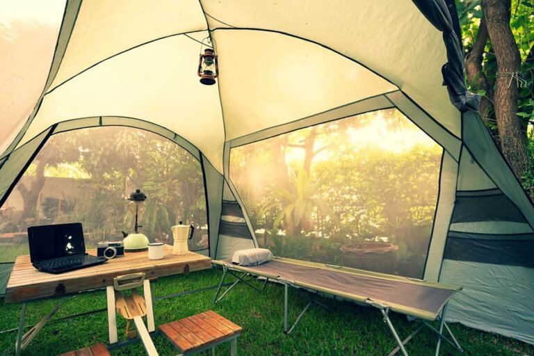 lit de camp