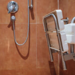 siège de douche rabattable