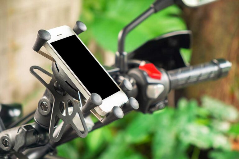 support téléphone pour moto