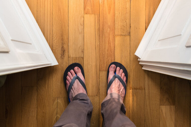 tongs pour hommes